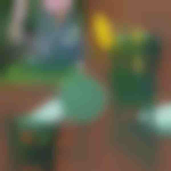 Sodo sėdėjimo ir priklaupimo įrenginys | KNEEBENCH