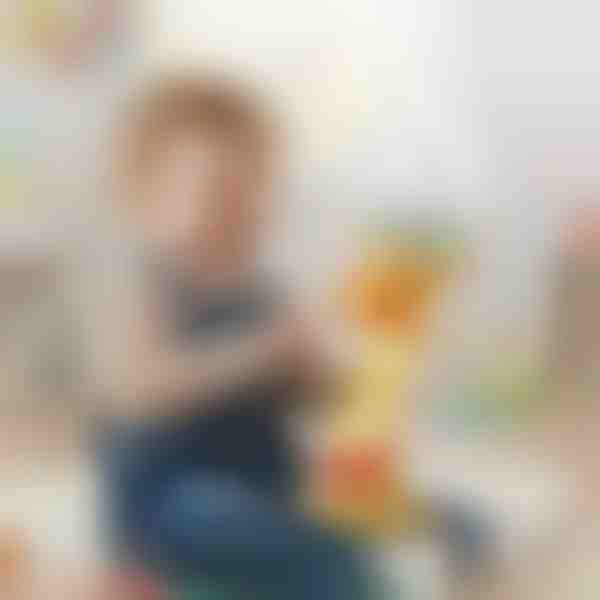 Interaktyvus pliušinis žirafas | GIRADANCE